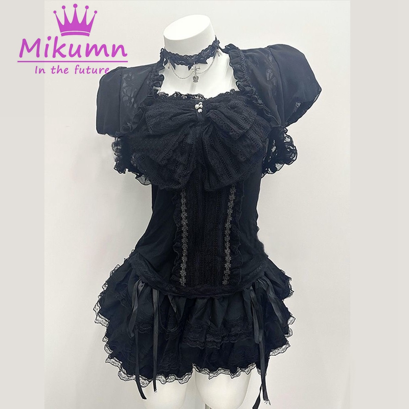 Lace Trim Cami - Mikumn Gothic Lolita Black Lace 3