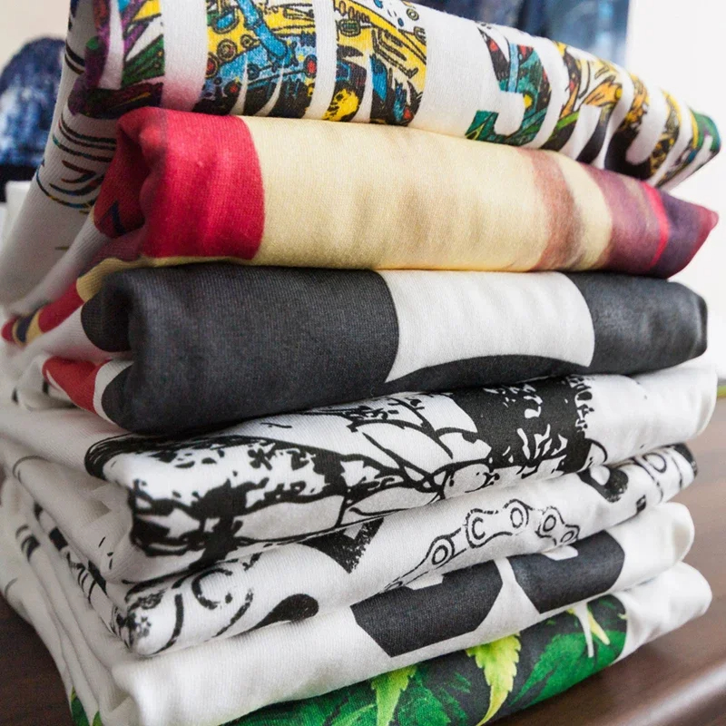 Men's T-shirt 90s T-shirt Desi - огляд і ціна Women'S Fashion From The 90S
